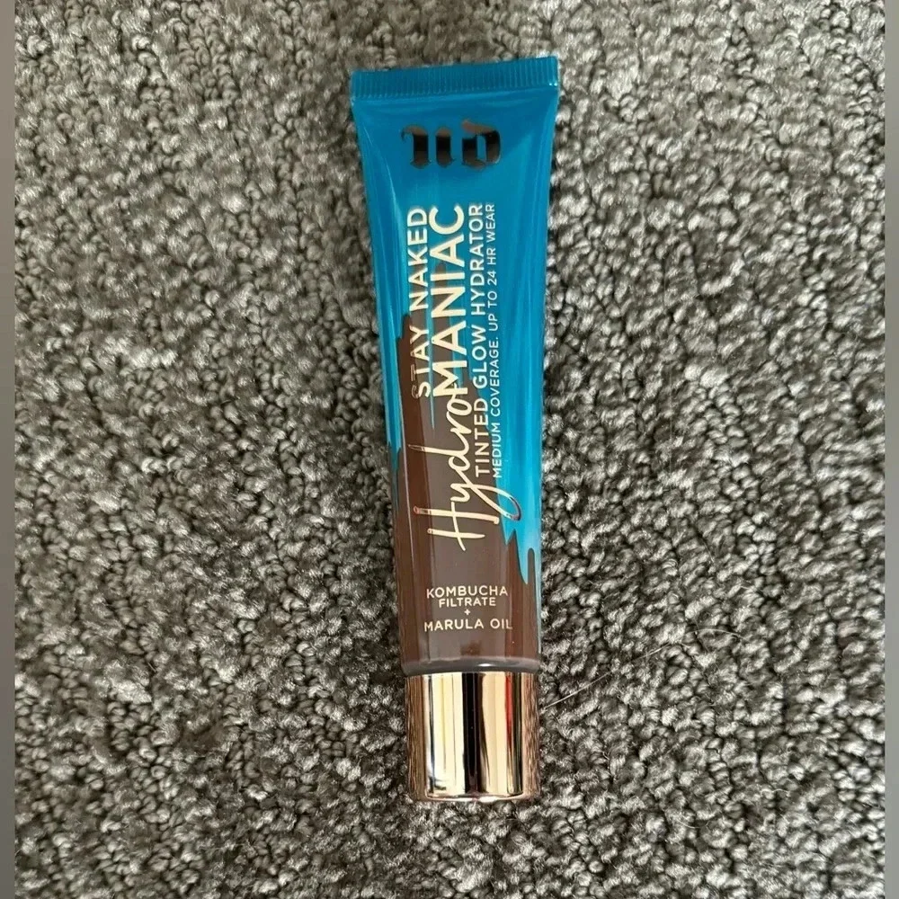 URBAN DECAY cosmetics Hydromaniac Tinted Moisturizer Color 90 Deep